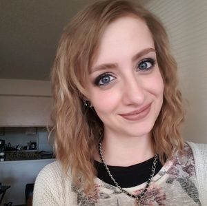 Meet your Posher, Destini